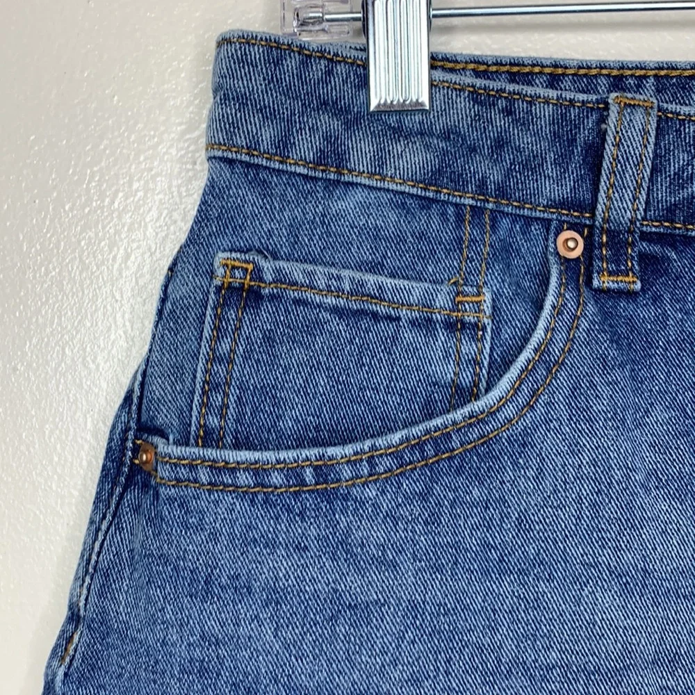 WILD FABLE Jean Shorts HIGH RISE SHORT Destroyed Hem Button Fly 5 Pocket 10